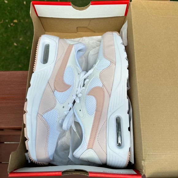 Brand new in box white/pink oxford-barely rose Women’s Nike Air Max SC - Picture 8 of 8